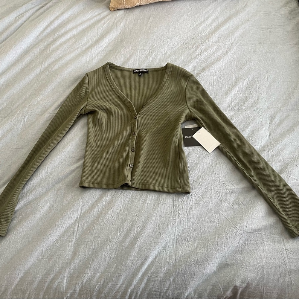 Button-Up Ribbed Long-Sleeve top, XS Olive NWT